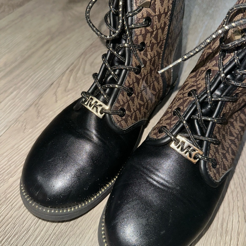 Michael Michael Kors Haskell Combat Lug Sole Boot… - image 4